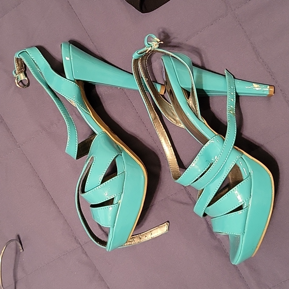 Turquoise heels